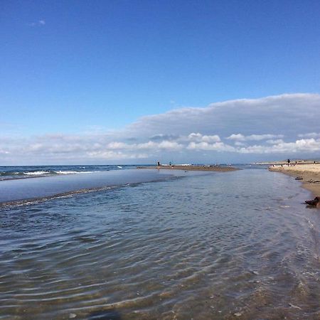 Thornton Beach Holiday Park ภายนอก รูปภาพ