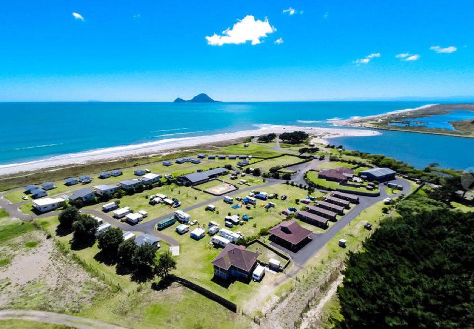 Thornton Beach Holiday Park ภายนอก รูปภาพ